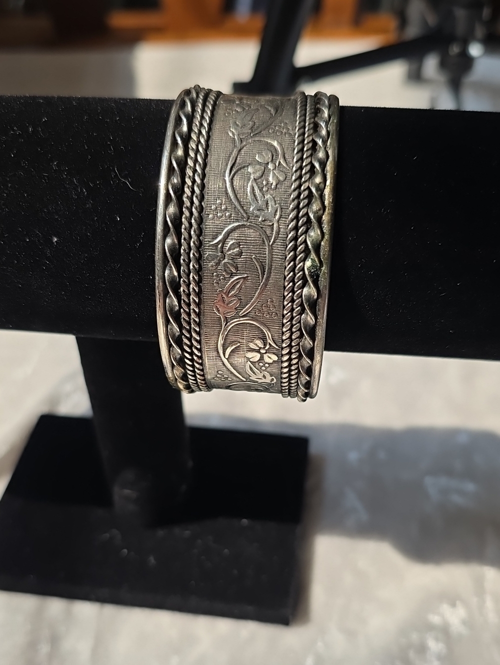 Vintage-Style Made In India Boho, Bollywood Floral Cuff Bracelet